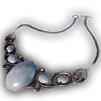 Amulet Necklace C Bronze A Unfaded.png