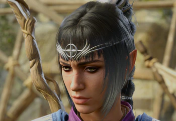 A picture of Shadowheart shows her contemplative after speaking with the player character, wondering what may come next in what could be the beginning of a close, caring relationship.
