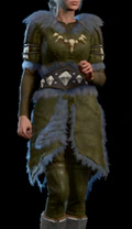Hide Armour dyed sea green worn by Shadowheart